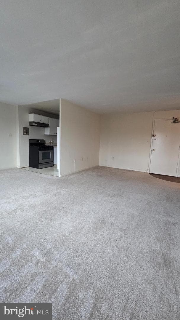 1200 S Arlington Ridge Road #403, Arlington