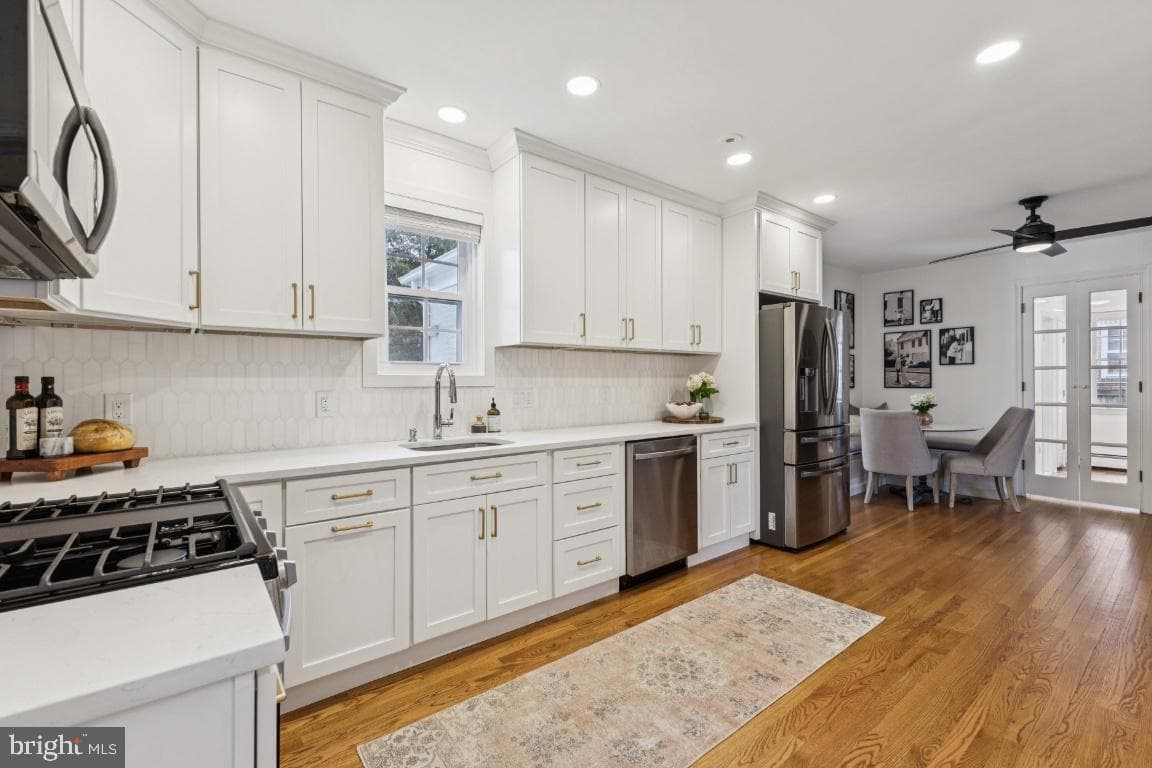425 N Norwood Street photo 14