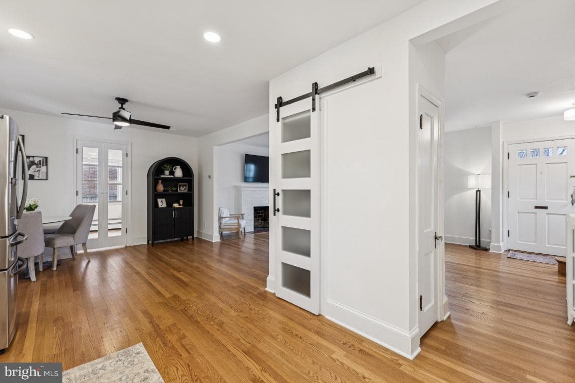 425 N Norwood Street photo 15