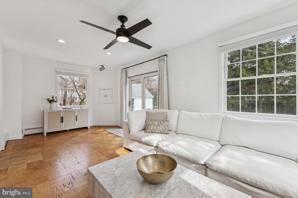 425 N Norwood Street photo 18
