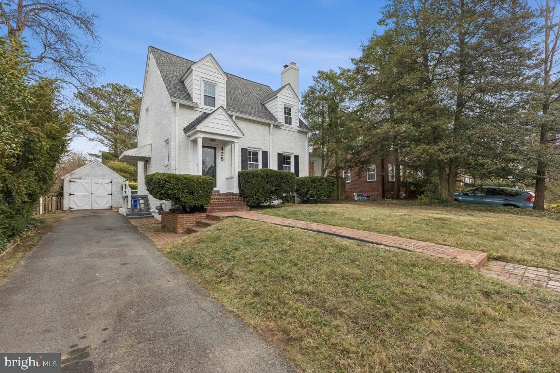 425 N Norwood Street photo 2
