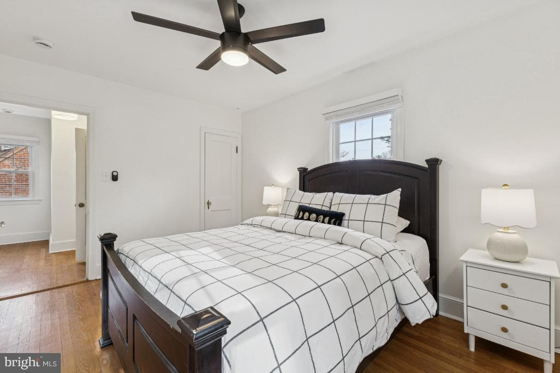 425 N Norwood Street photo 24