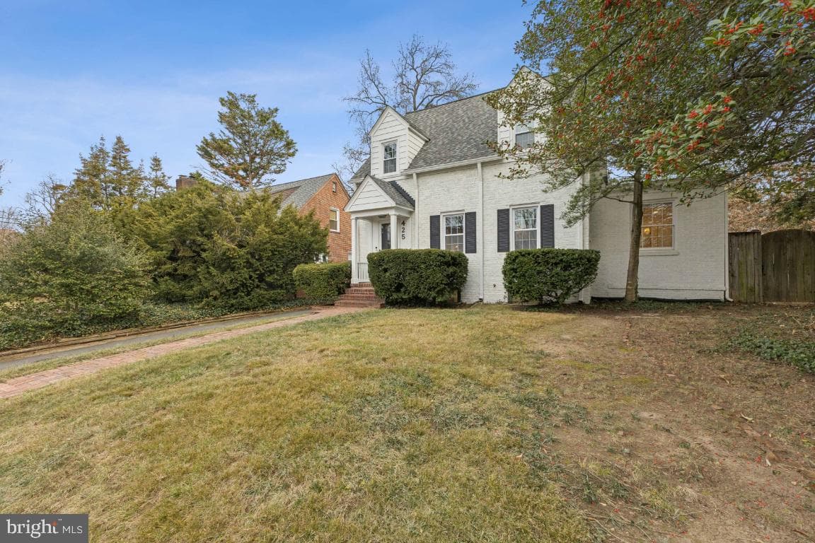 425 N Norwood Street photo 3
