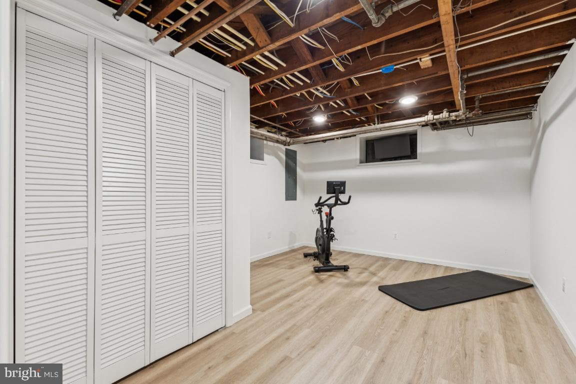 425 N Norwood Street photo 34
