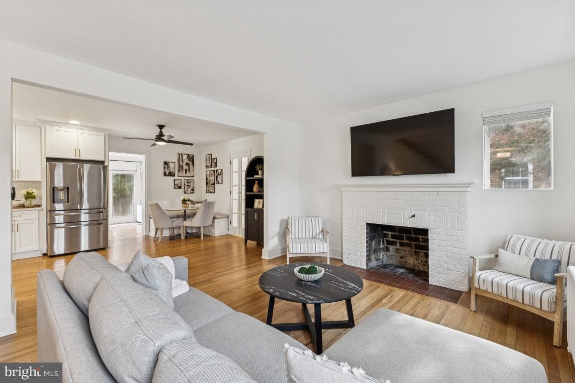 425 N Norwood Street photo 7