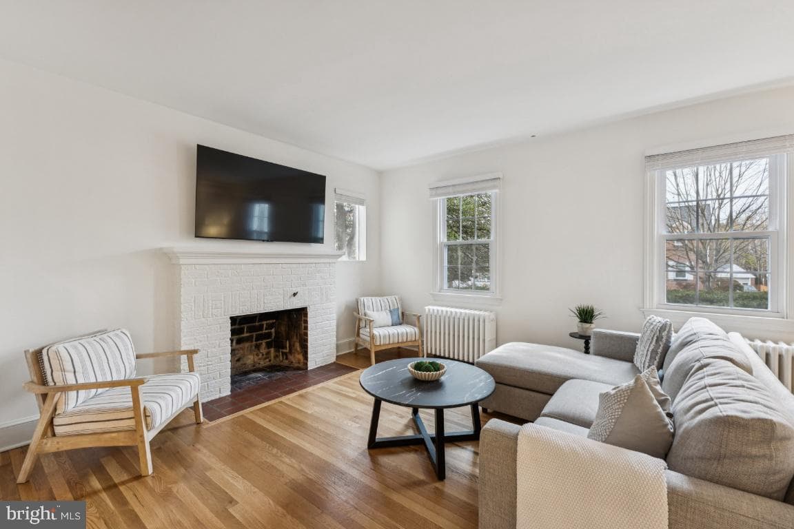 425 N Norwood Street photo 8