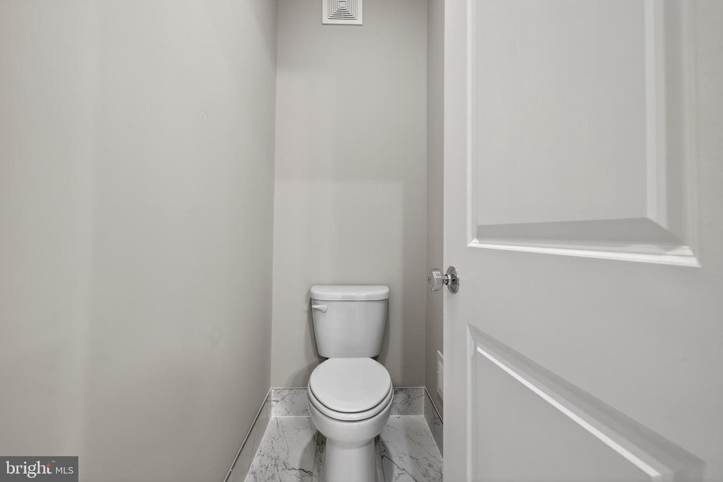 1308 S Quinn Street photo 9