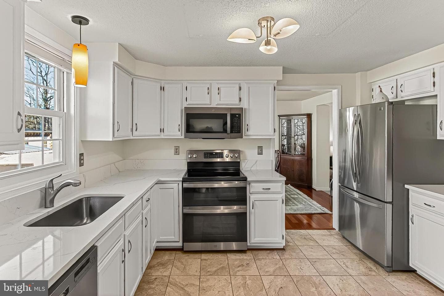 535 S Lancaster Street photo 15