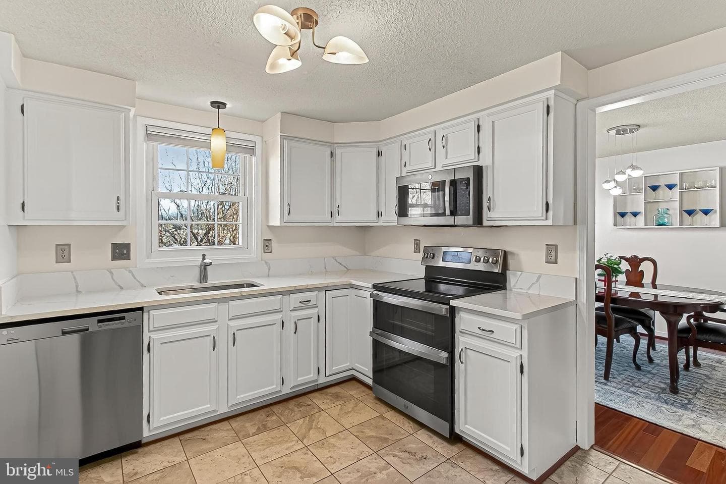 535 S Lancaster Street photo 19