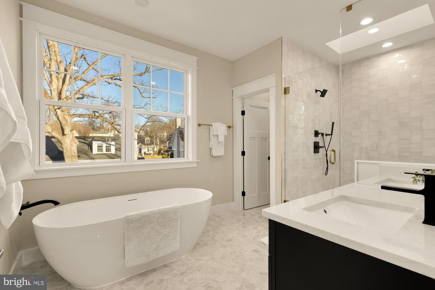 859 N Lexington Street photo 38