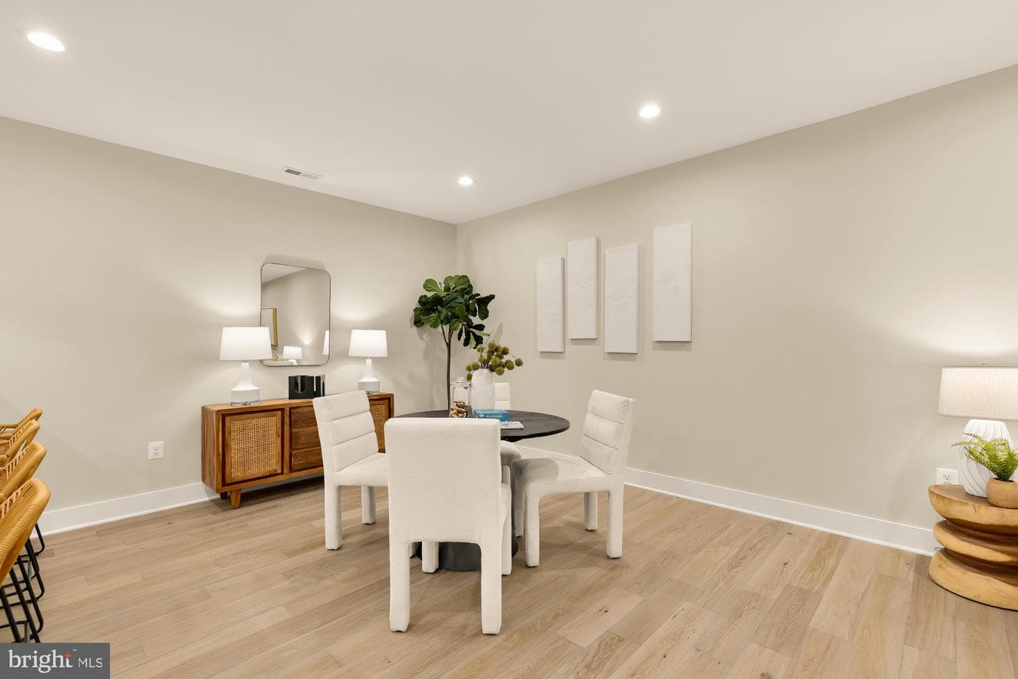 859 N Lexington Street photo 61