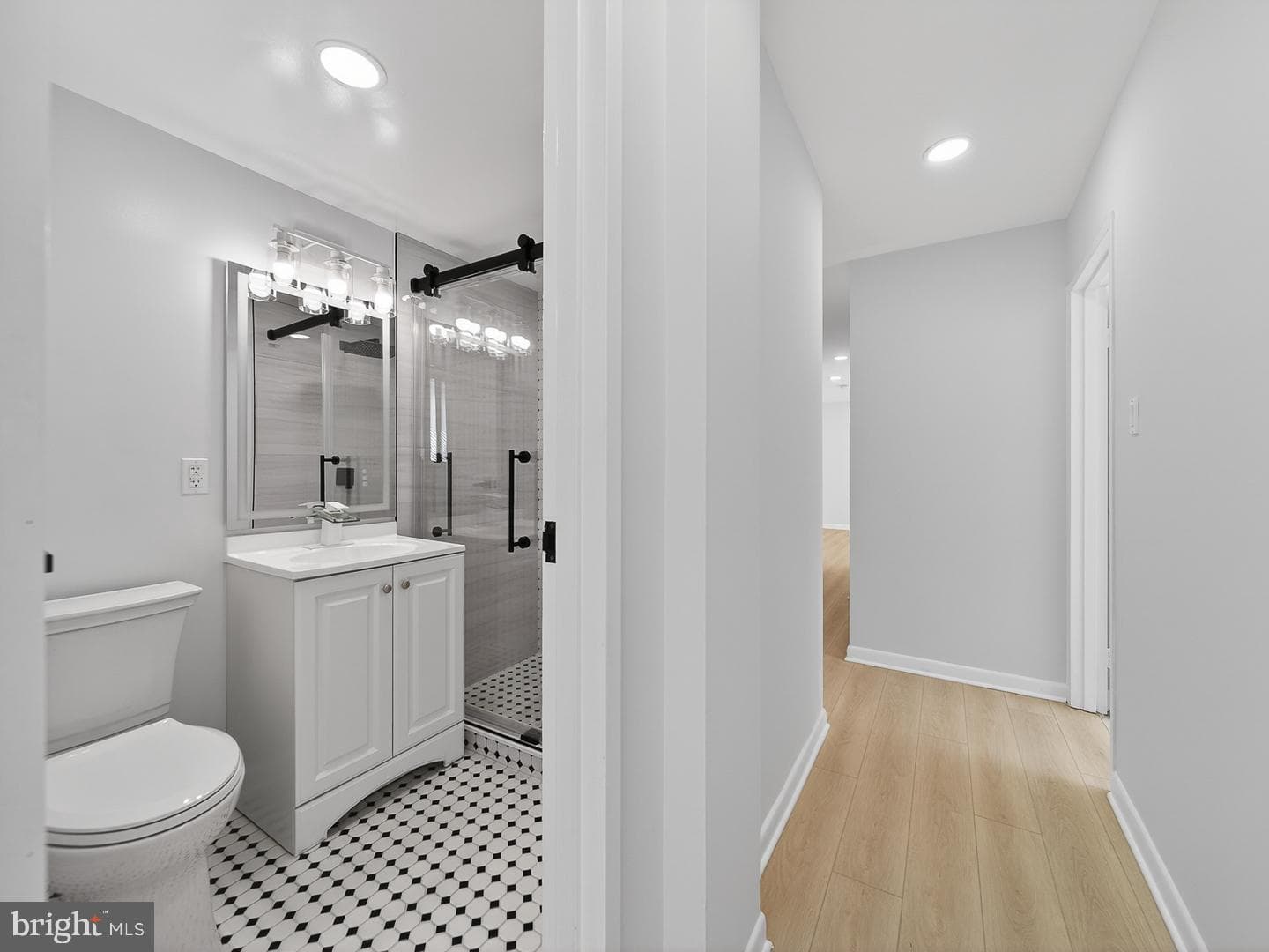 4390 Lorcom Lane #410 photo 8