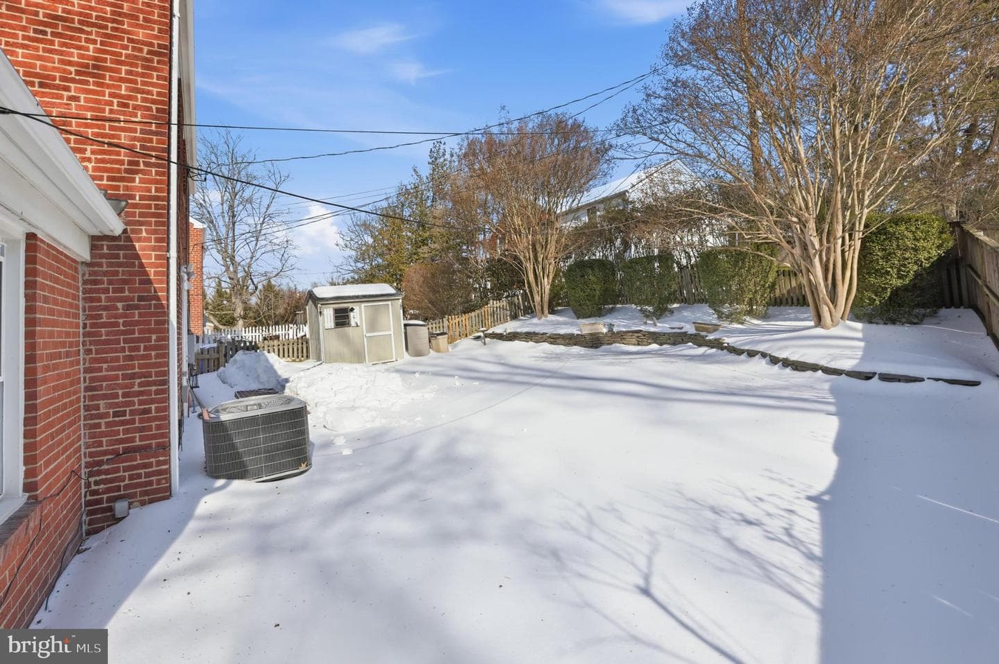 1135 N Powhatan Street N photo 33