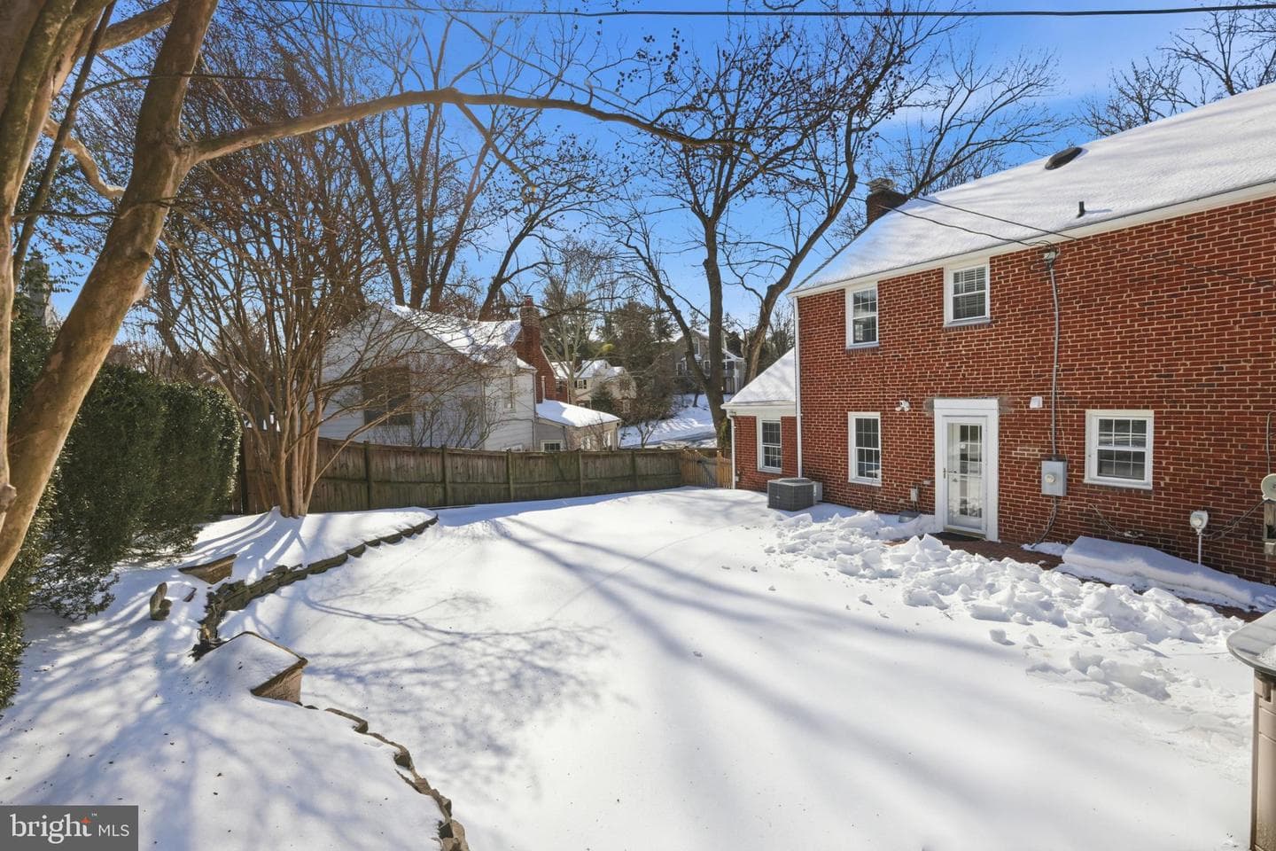 1135 N Powhatan Street N photo 34