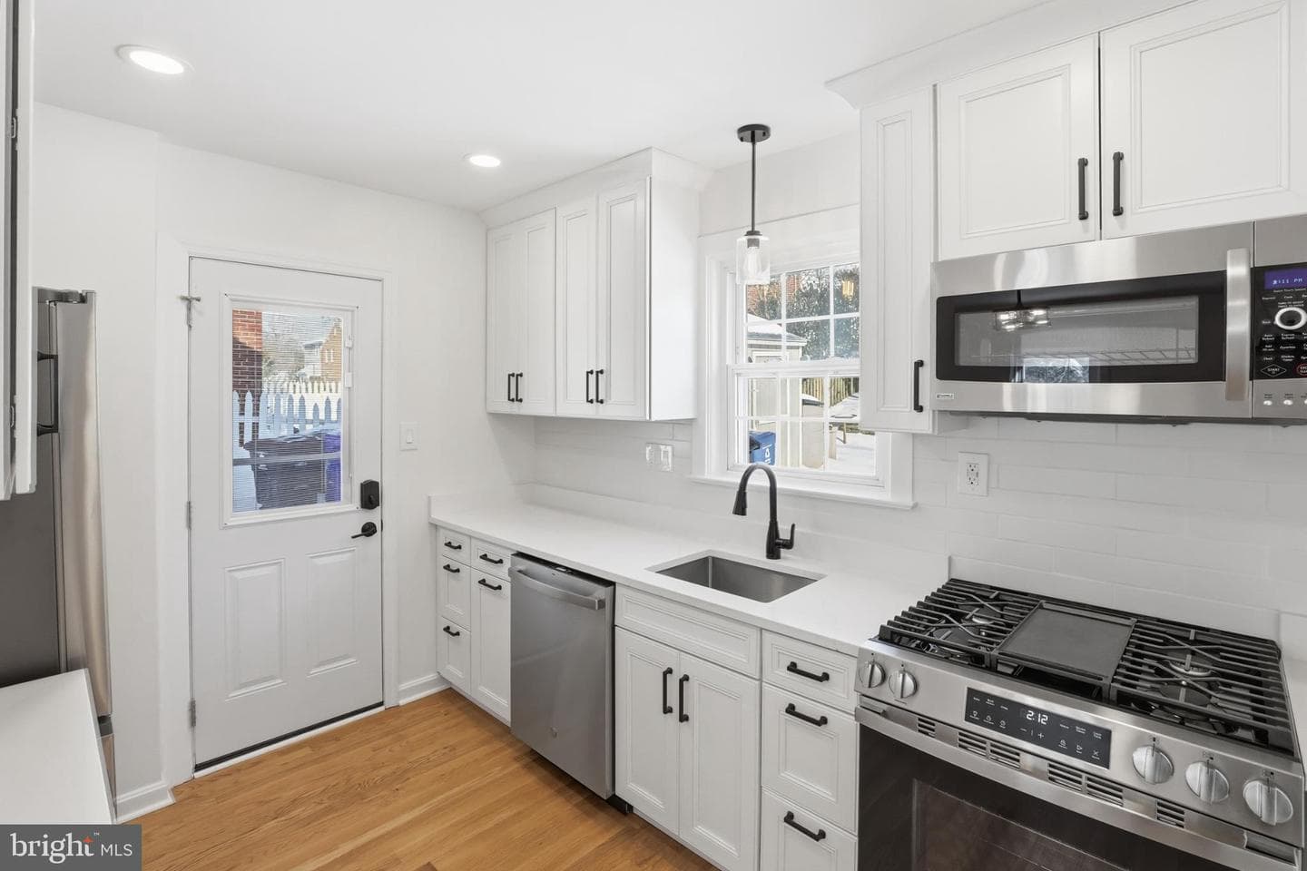 1135 N Powhatan Street N photo 5
