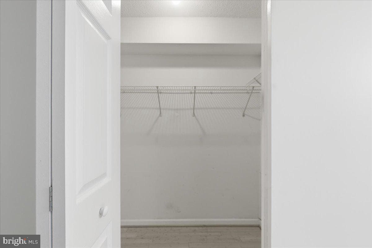 1401 N Rhodes Street #503 photo 17