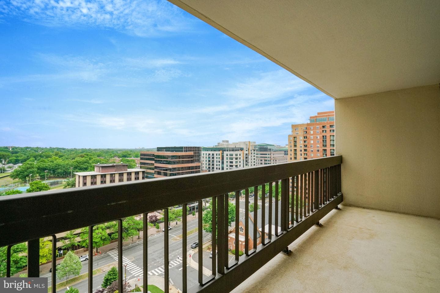 3800 Fairfax Drive #1211 photo 17