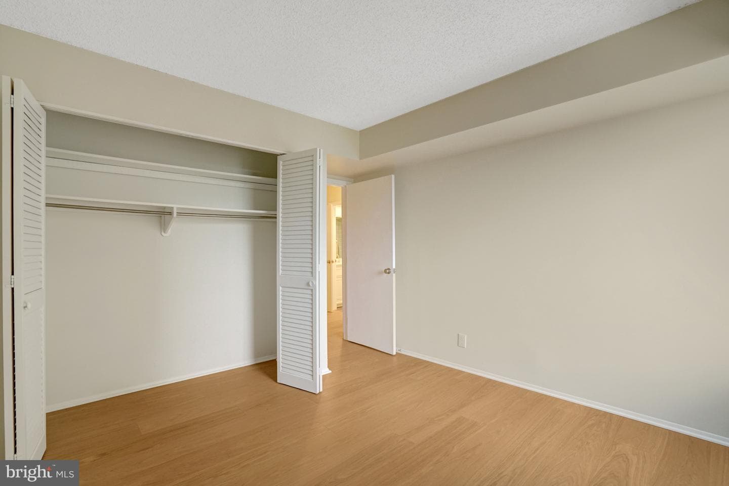3800 Fairfax Drive #1211 photo 26