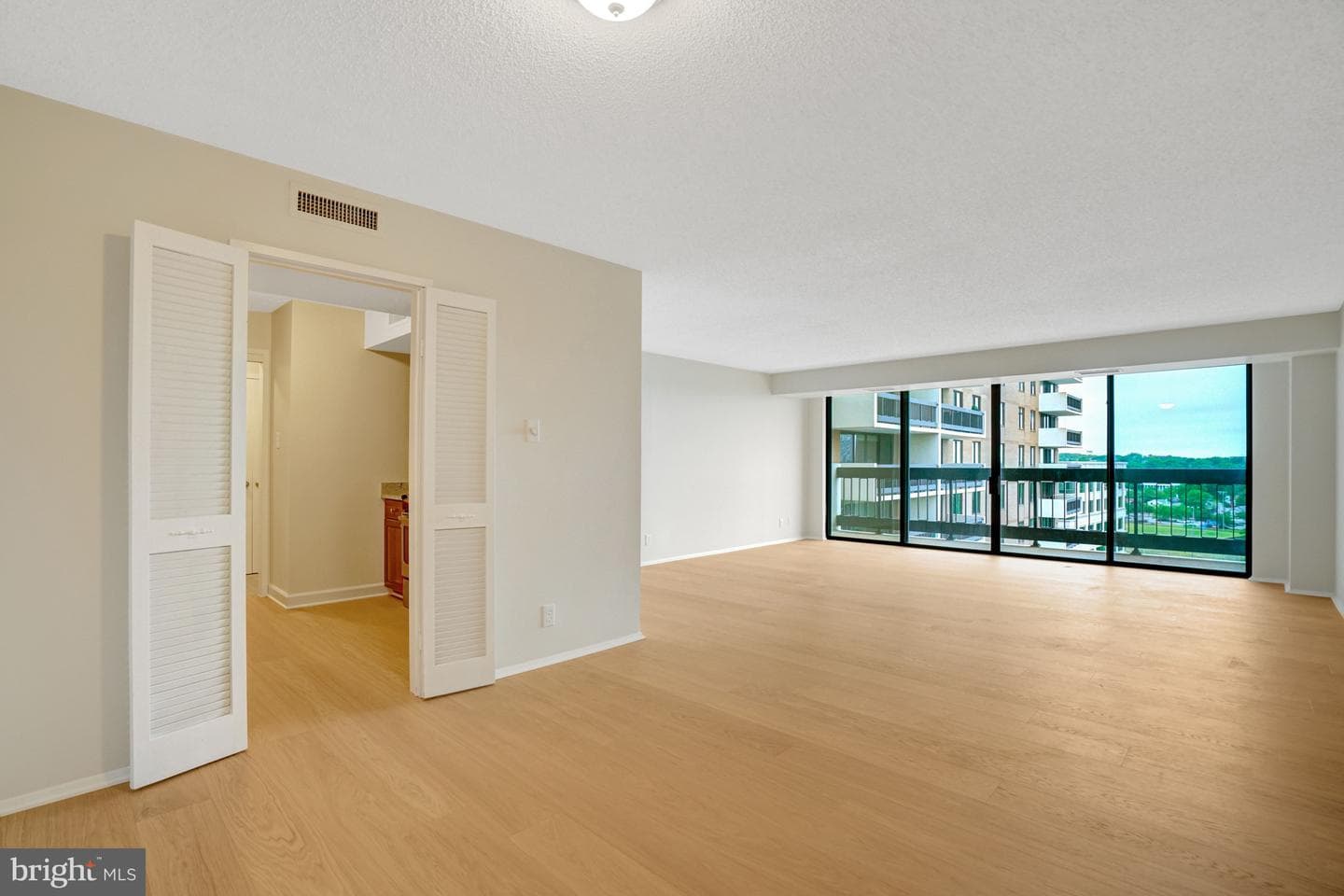 3800 Fairfax Drive #1211 photo 31