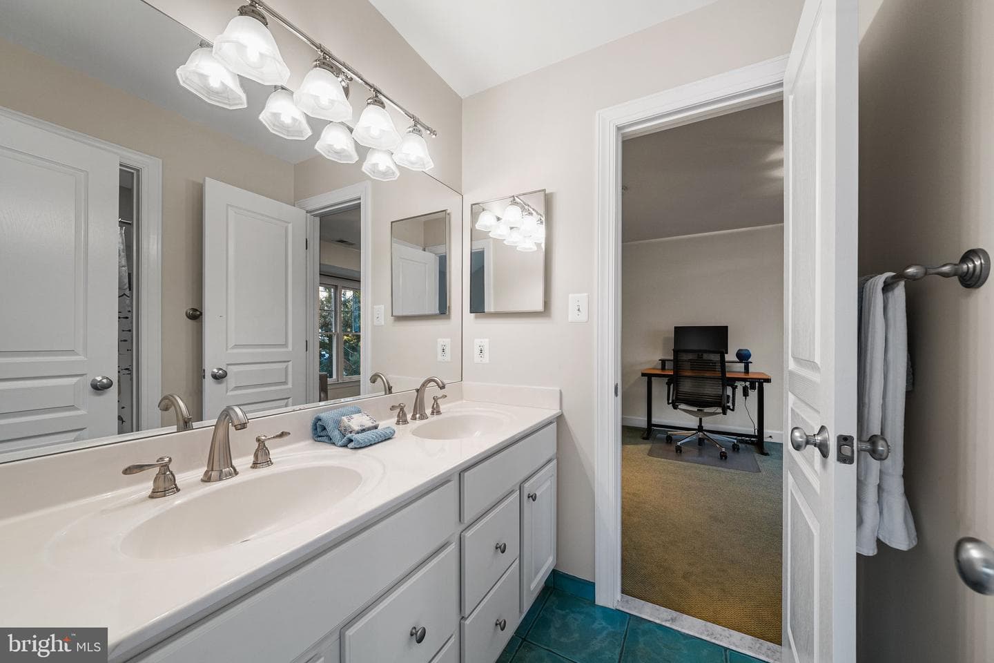 6907 30th Street N photo 53