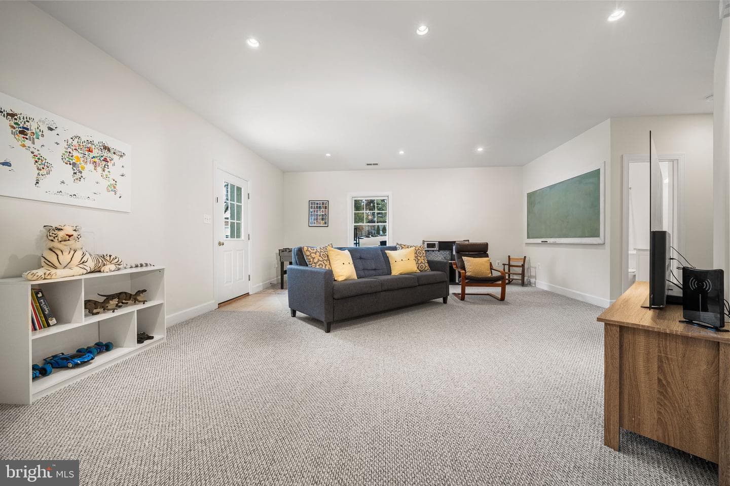 6907 30th Street N photo 58