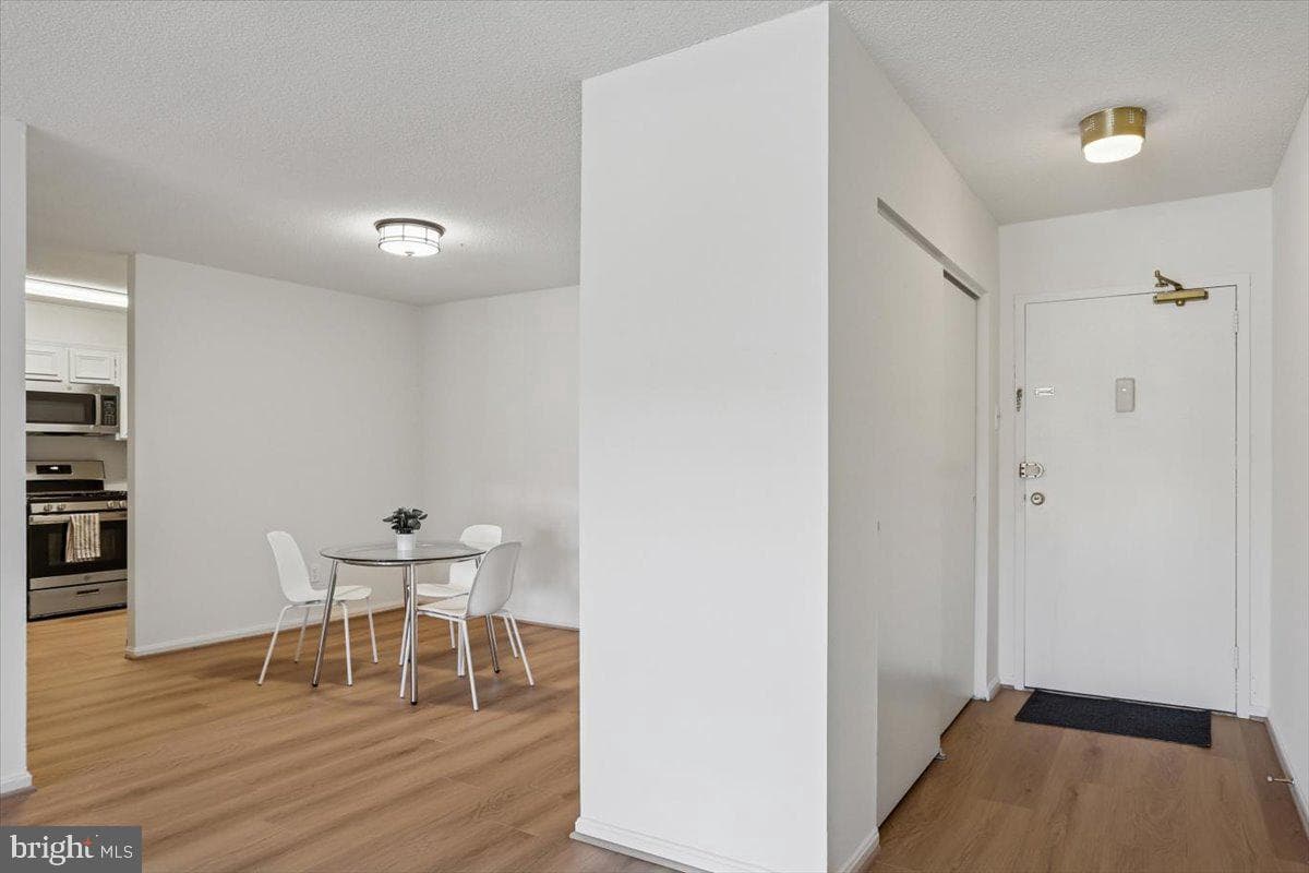 1300 Army Navy Drive #106 photo 17