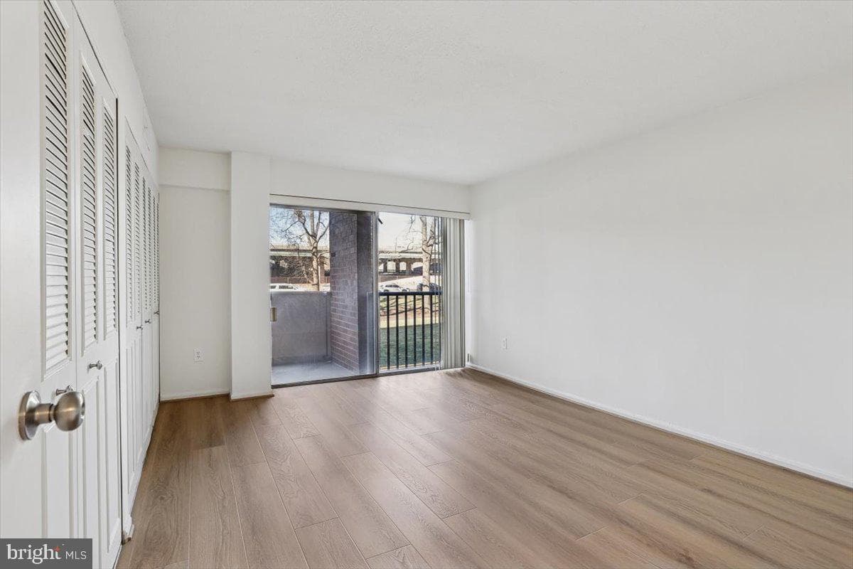 1300 Army Navy Drive #106 photo 18