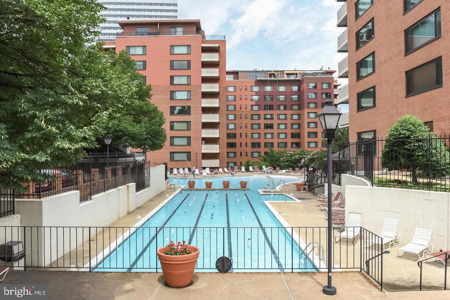 1021 Arlington Boulevard #702 photo 13