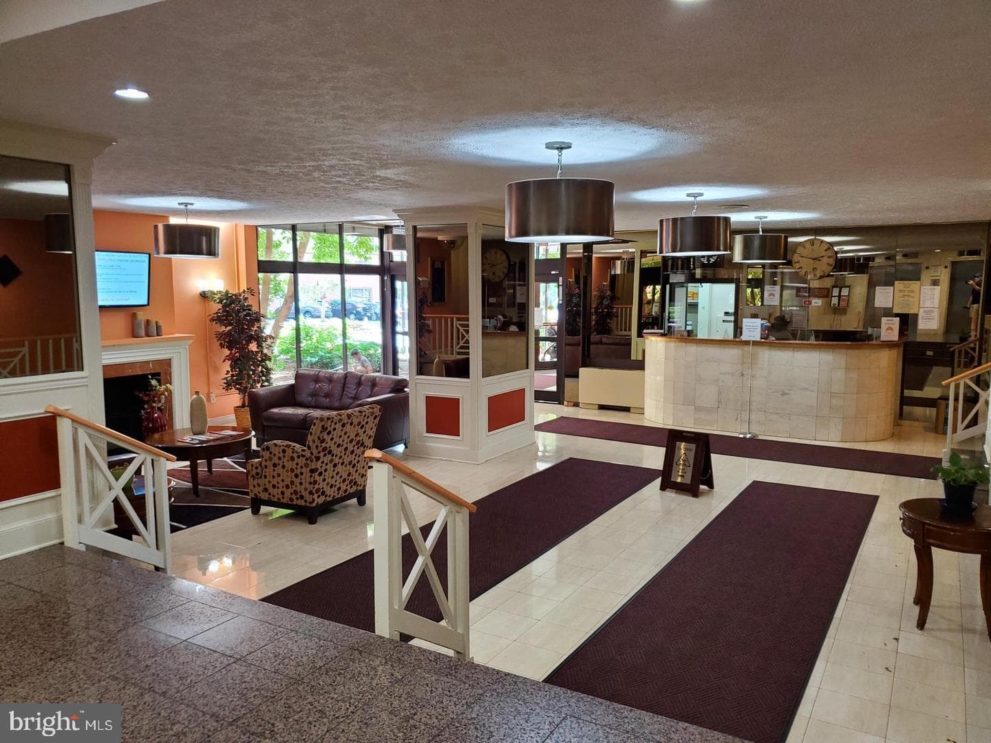 1021 Arlington Boulevard #702 photo 4