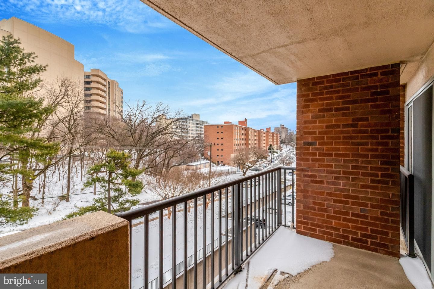 1300 Army Navy Drive #510 photo 36