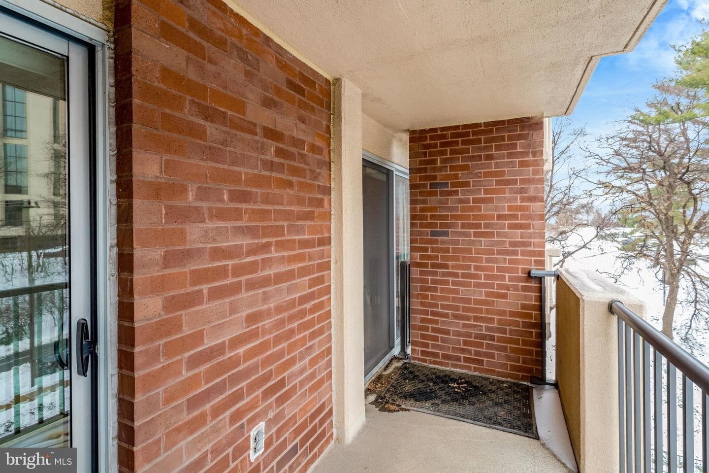 1300 Army Navy Drive #510 photo 38