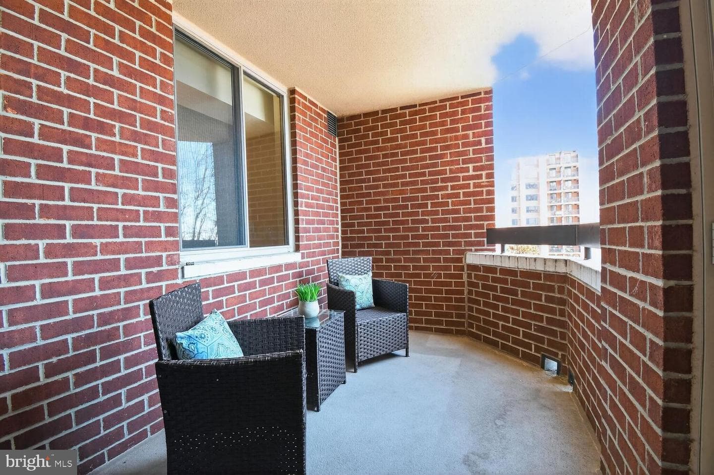1276 N Wayne Street #621 photo 15