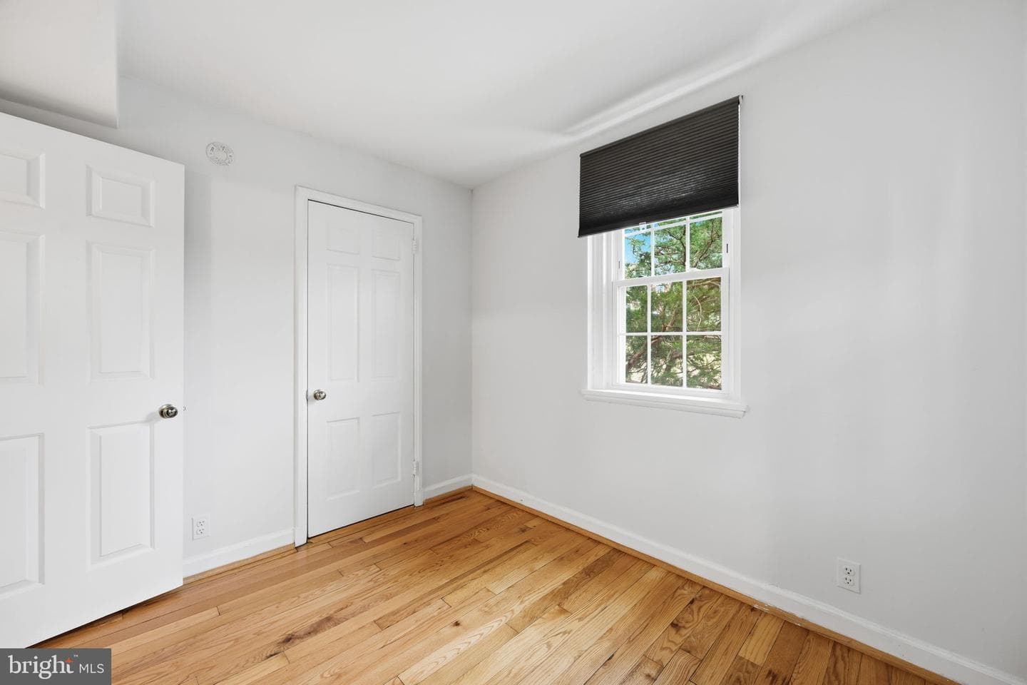 2825 S Columbus Street photo 17