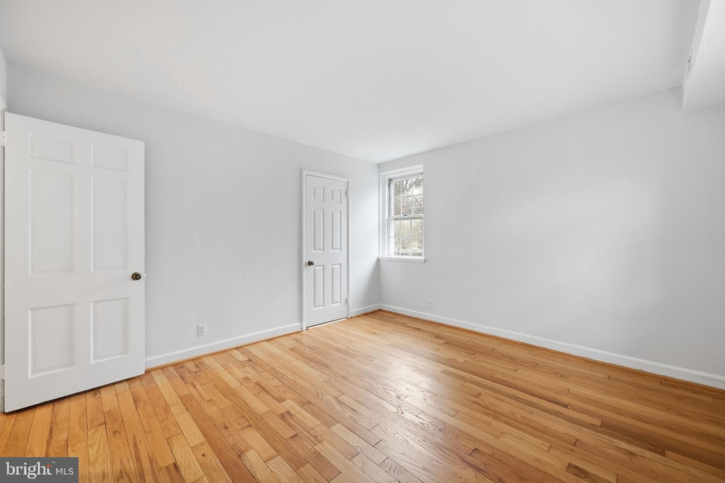 2825 S Columbus Street photo 21