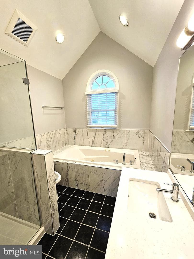6908 Fairfax Drive #300 photo 15