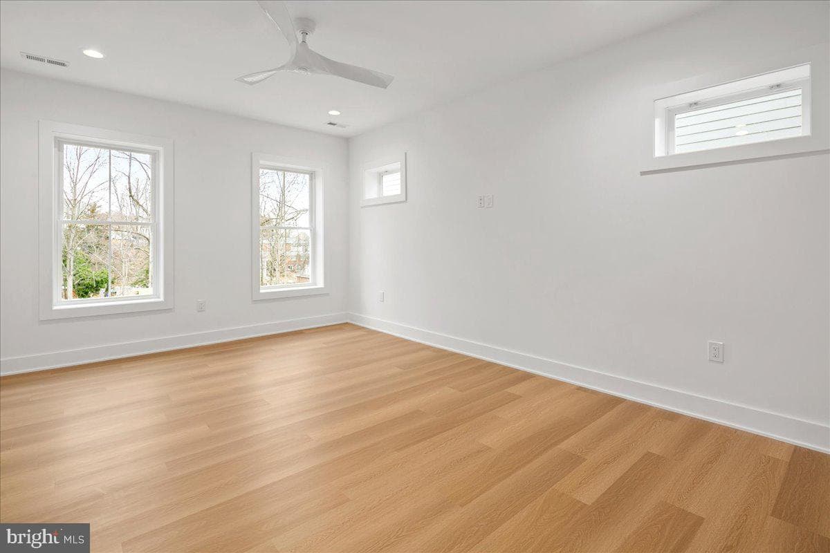 3411 17th Street N photo 93