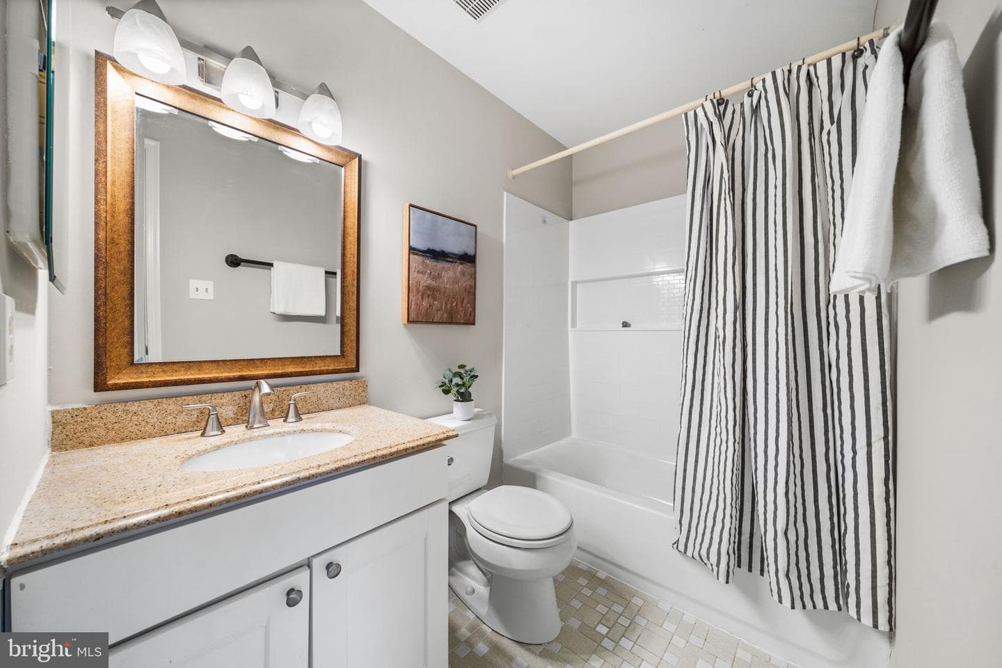 4931 7th Road S #4931 photo 17