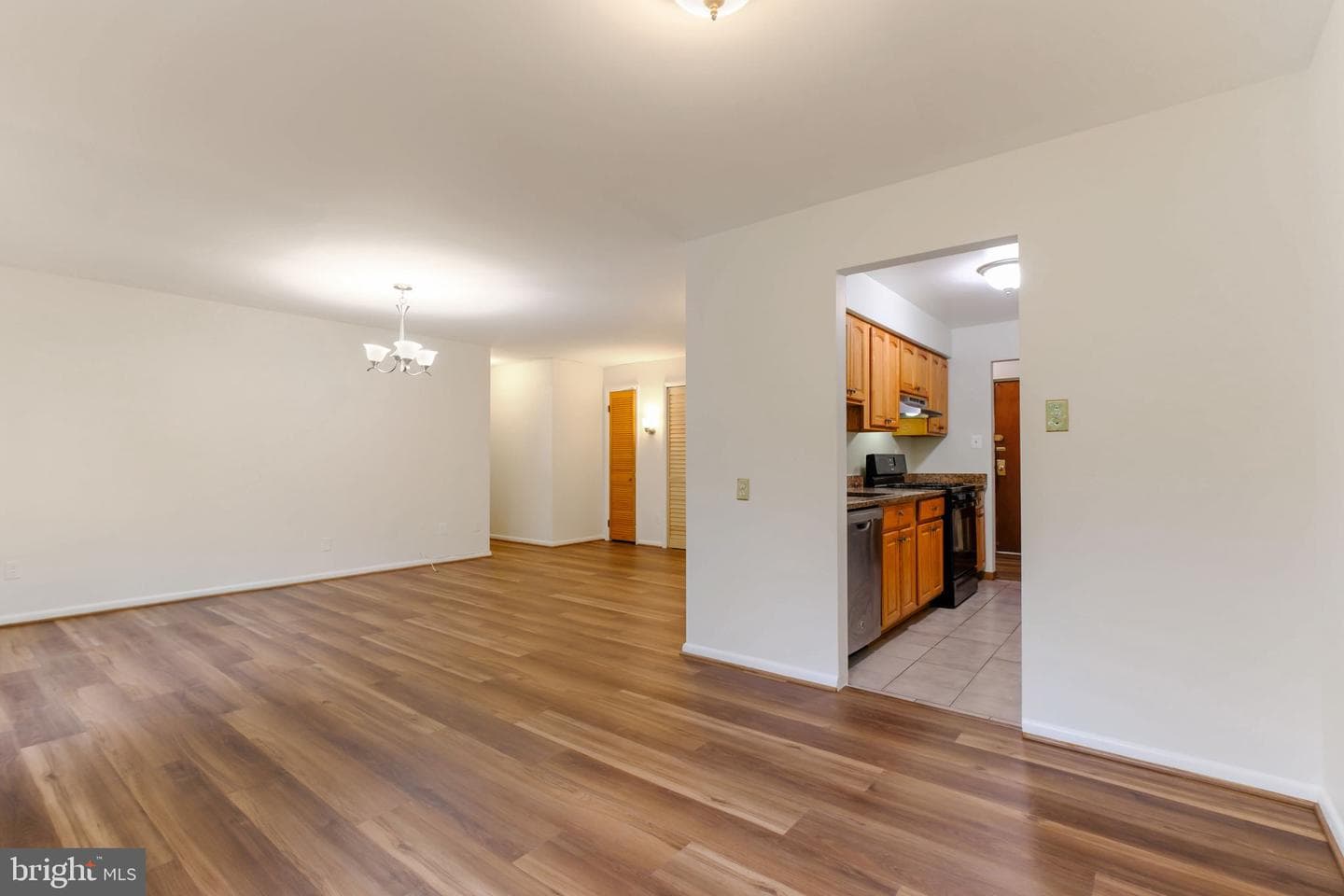 5101 8th Road S #102 photo 13