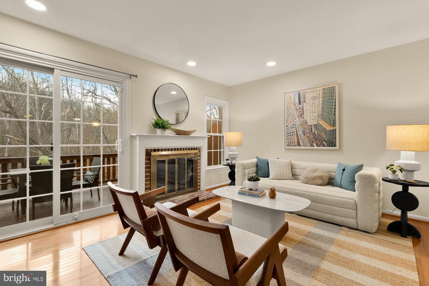 2446 S Walter Reed Drive #b photo 2