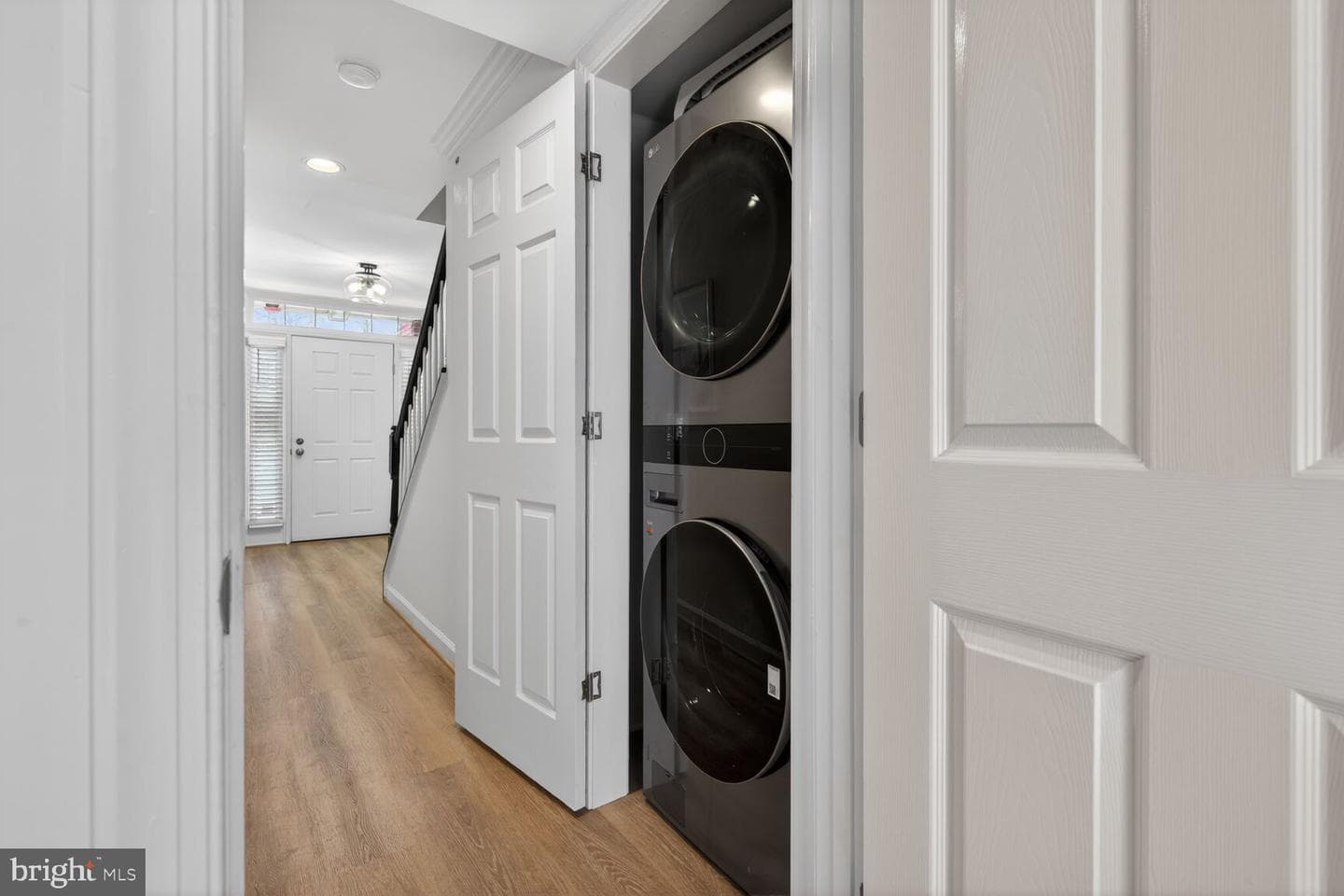 1113 N Stuart Street photo 6