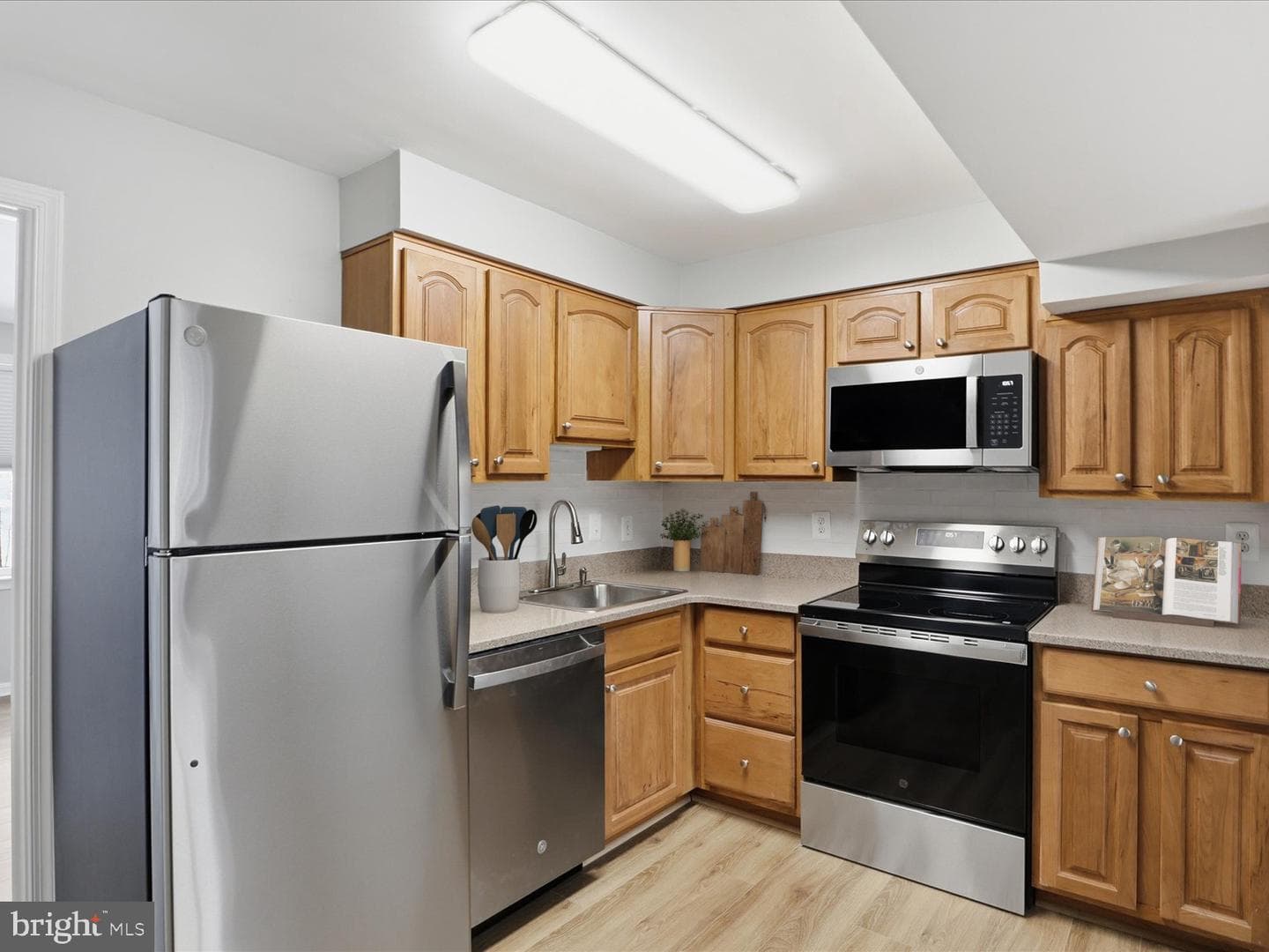 108 N Bedford Street #a photo 7