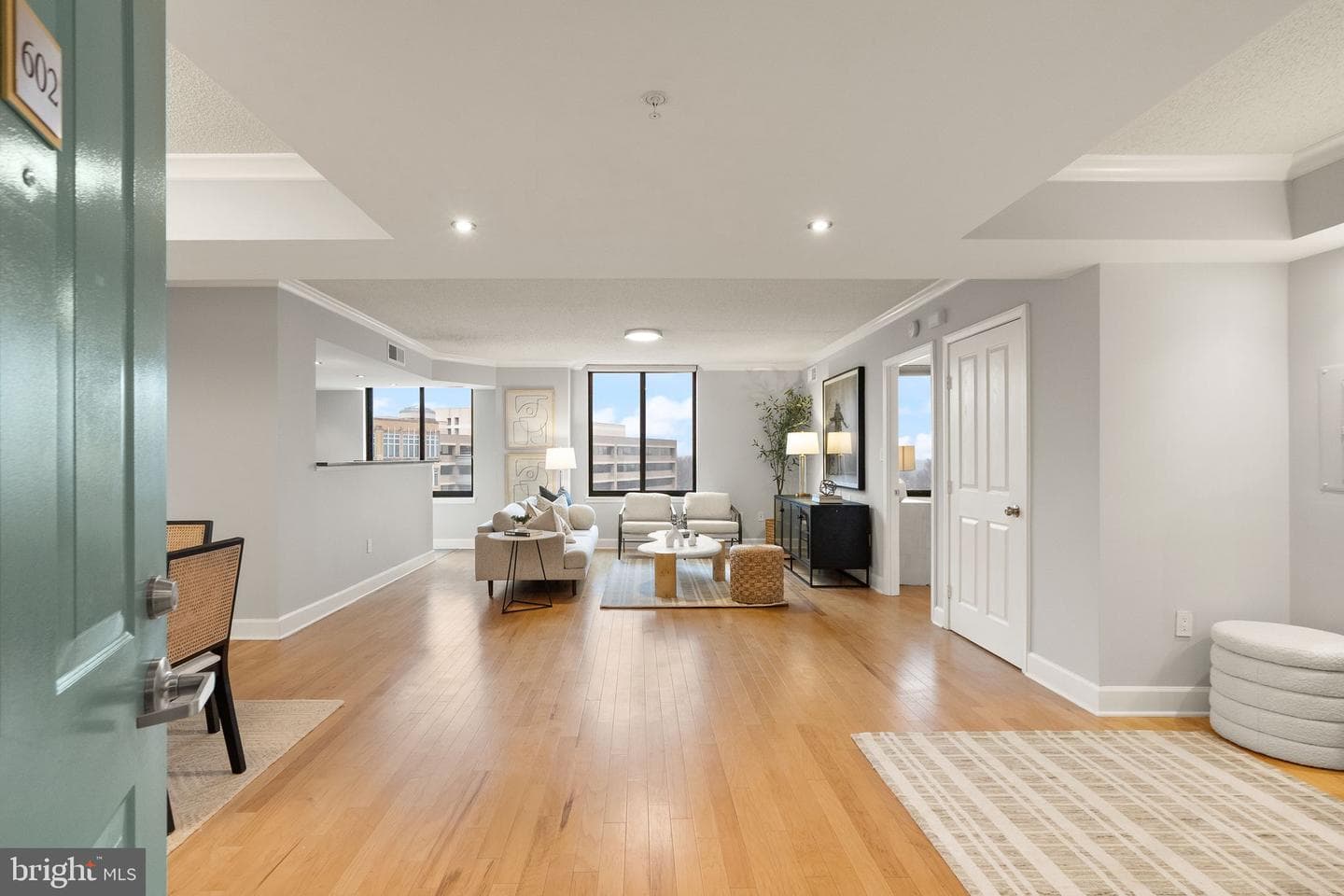 1220 N Fillmore Street #602 photo 4