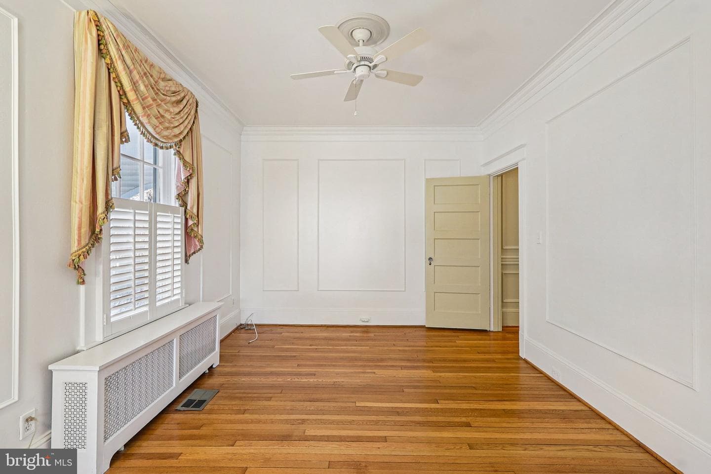 1922 S Arlington Ridge Road photo 41