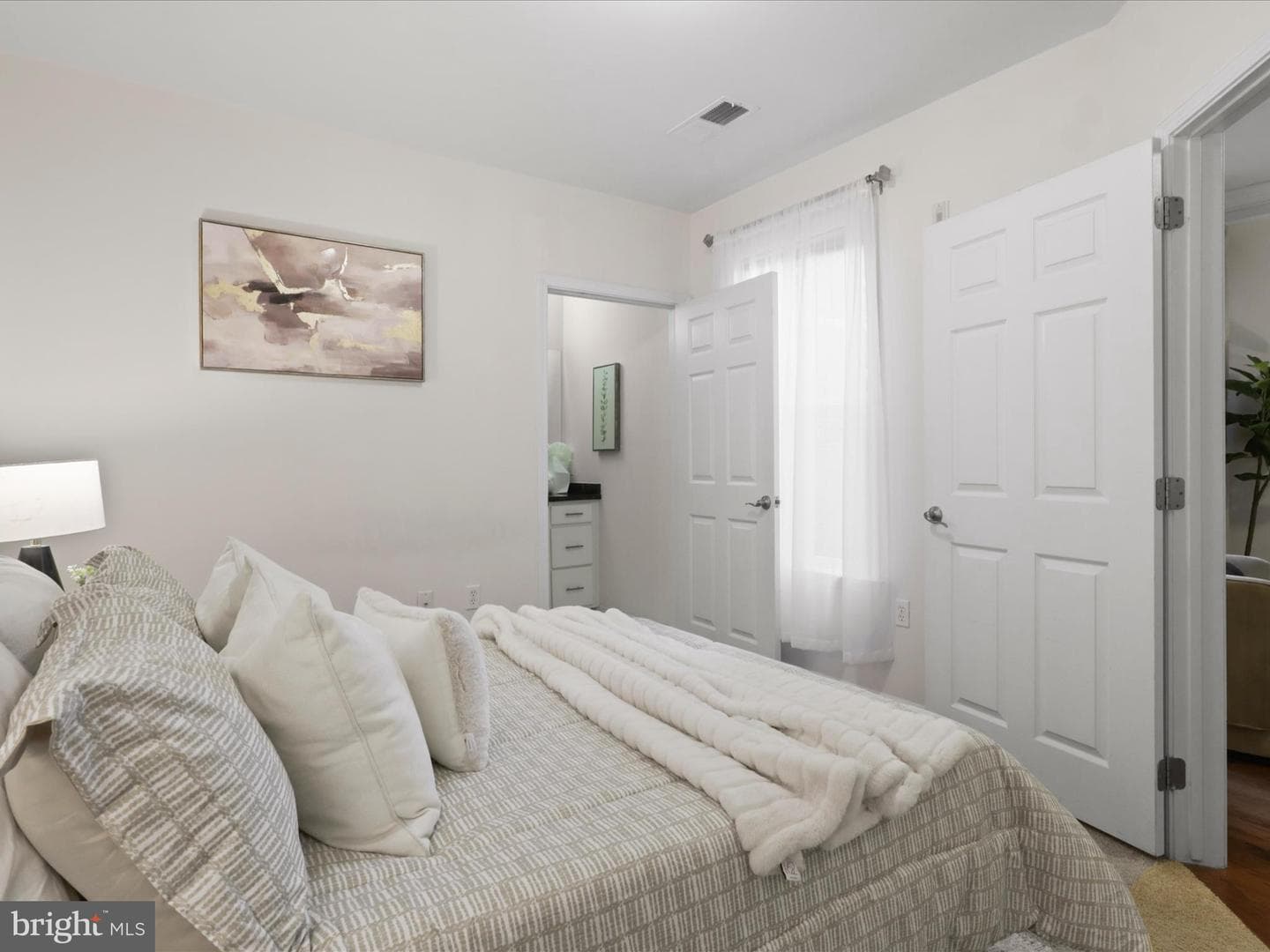 2101 N Monroe Street #212 photo 15