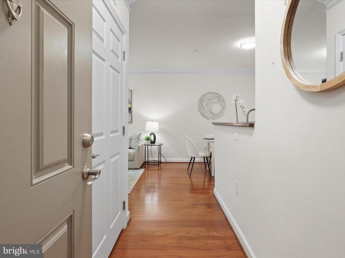 2101 N Monroe Street #212 photo 3