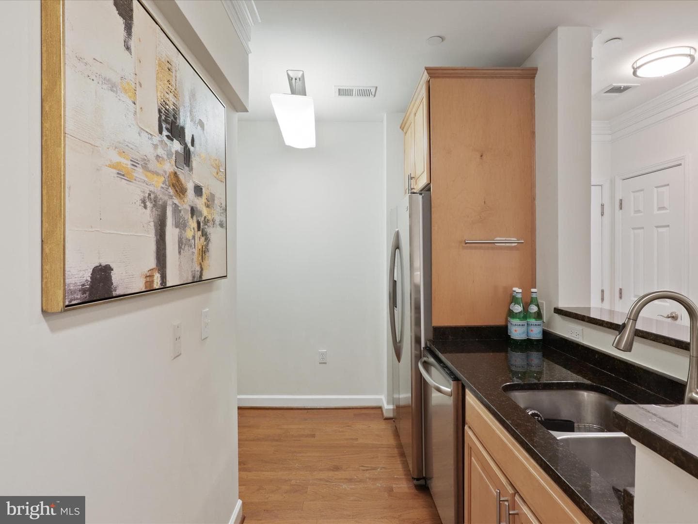 2101 N Monroe Street #212 photo 9