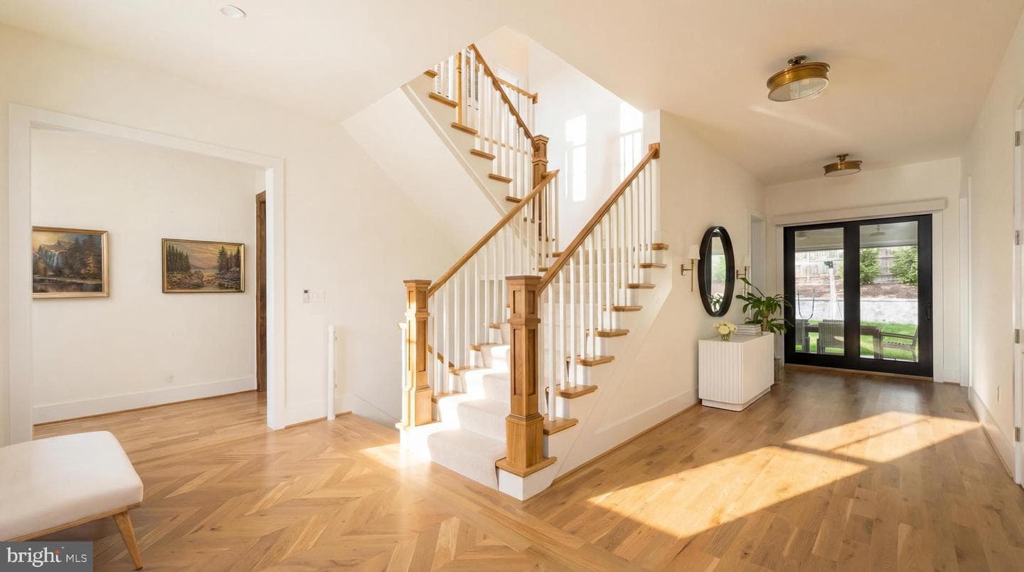 4283 38th Street N