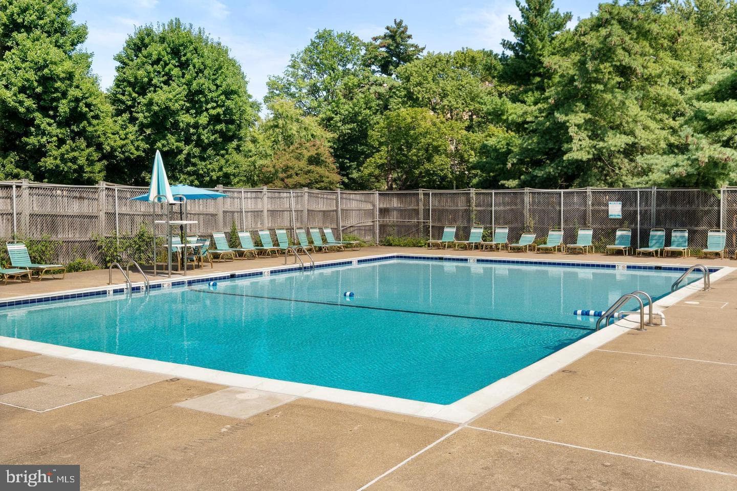 1506 S George Mason Drive #10 photo 15