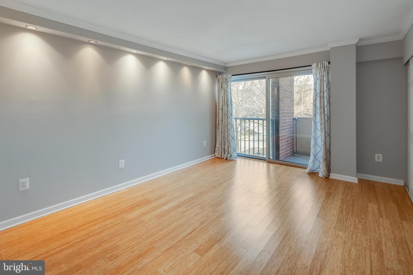 1300 Army Navy Drive #201 photo 29