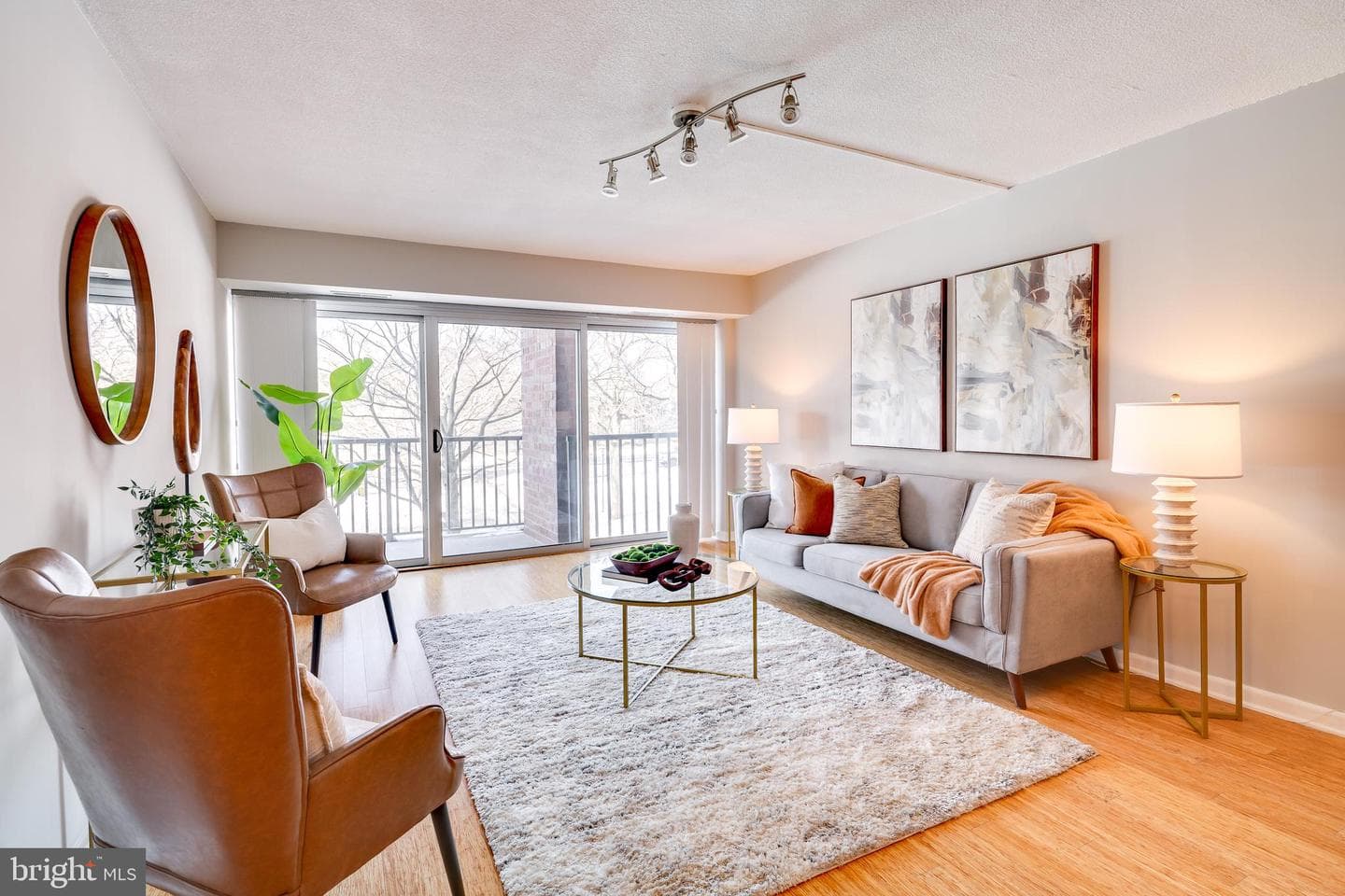 1300 Army Navy Drive #201 photo 3